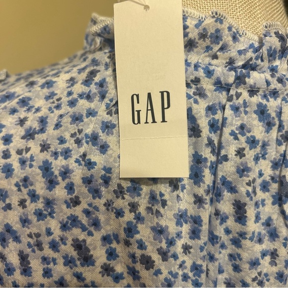 NWT GAP Flutter Sleeve Split Neck Tie Flower Blouse/ Shirt Size Medium - Picture 10 of 11